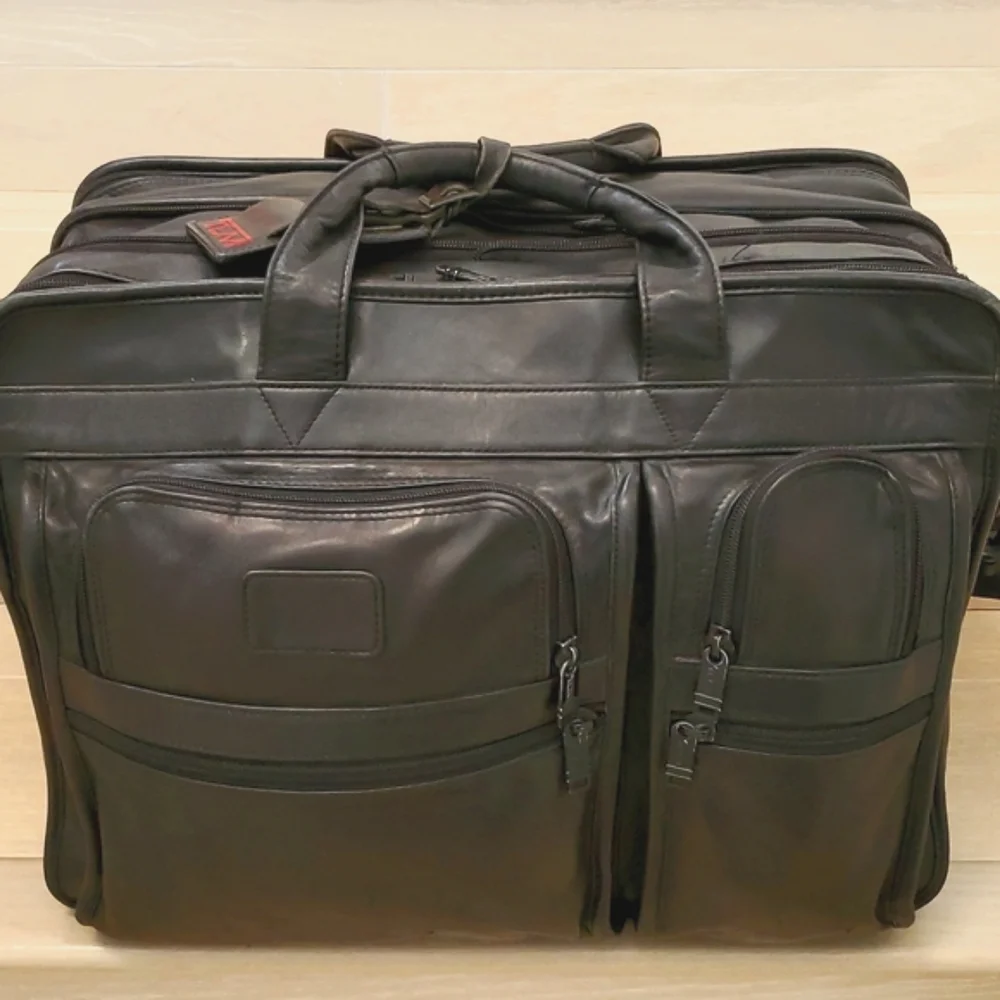 Tumi Alpha 3 Deluxe Large Expandable Organizer Laptop Briefcase